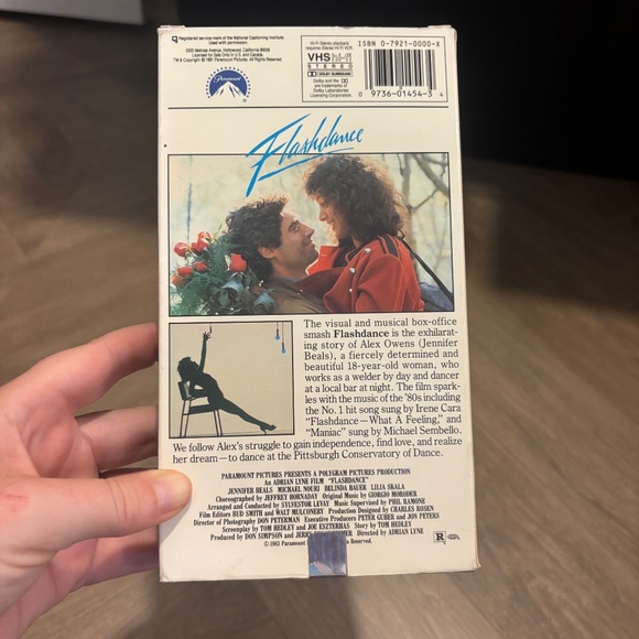 Flashdance VHS Movie - Picture 2 of 3